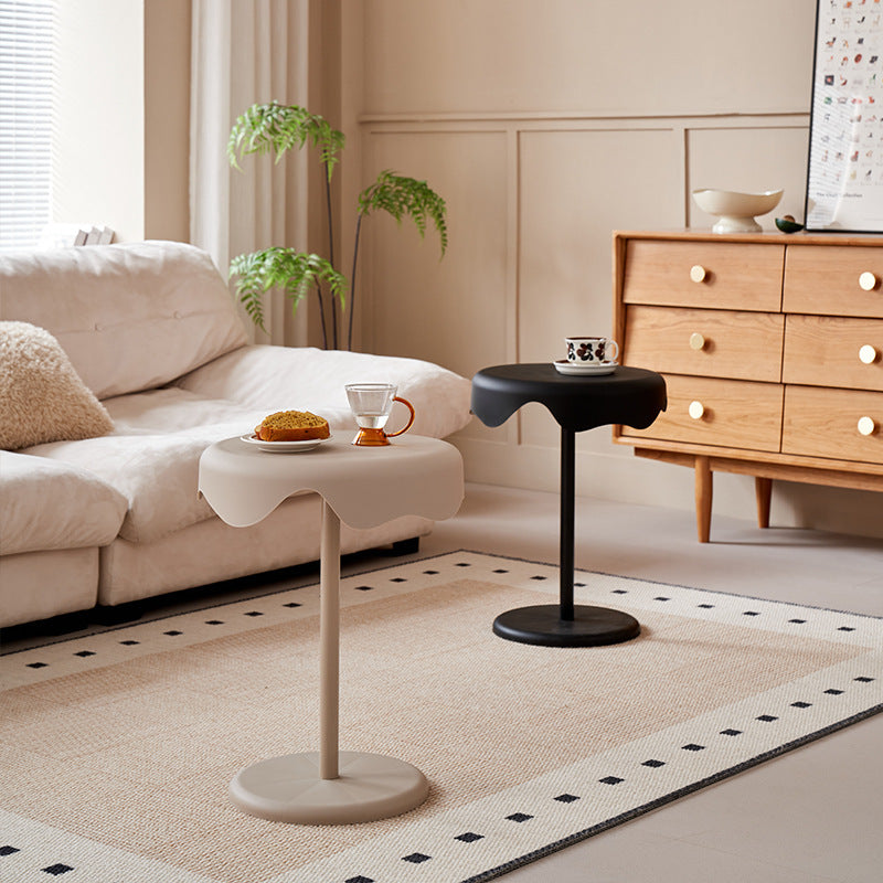 Table Basse Moderne en Plastique - Imperméable, Durable, Montage Facile, Style Contemporain pour Salon ou Chambre à Coucher, Zone d'Assise Confortable, Design de Table Minimaliste, Mobilier de Montage Rapide