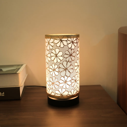 1pc Modern Minimalist USB-Powered Fabric Table Lamp - with Switch Warm Light, Suitable for Bedroom, Office, Bedside Table, Bookshelf & Living Room Decor, Soft Lighting Non-Harmful to Eyes, Ideal Gift for Family and Friends